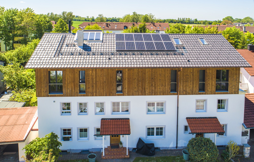 https://2024.koehldorfner.de/wp-content/uploads/2021/07/Koehldorfner-hauser-natuerlichgsund-penthouse-Air015-1000x640.jpg
